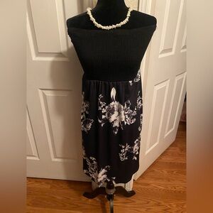 SHEIN Black and White Strapless Floral Dress